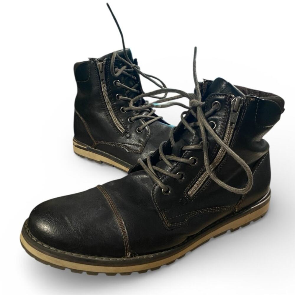 Rock & Republic Moto Boots 8.5 Black Faux Leather Lace Up Wool Blend Lining